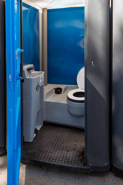 Best Portable toilet rental cost  in Mineola, TX